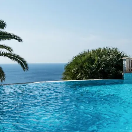 Varigotti Luxury Villa * 瓦里格提